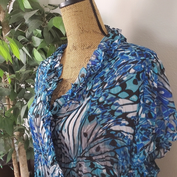 East 5th Women’s Deep Blue Ruffle Wrap Blouse Size 1X Plus Size Butterfly - Picture 5 of 10